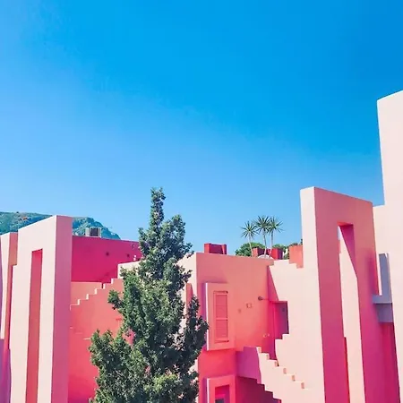 With Communal Pool Muralla Roja 0505 Apartment