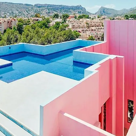 With Communal Pool Muralla Roja 0505 Apartment *